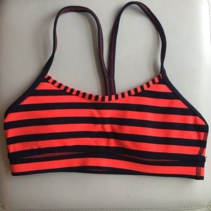 Lululemon Flow Y Bra - Size 4 Like New